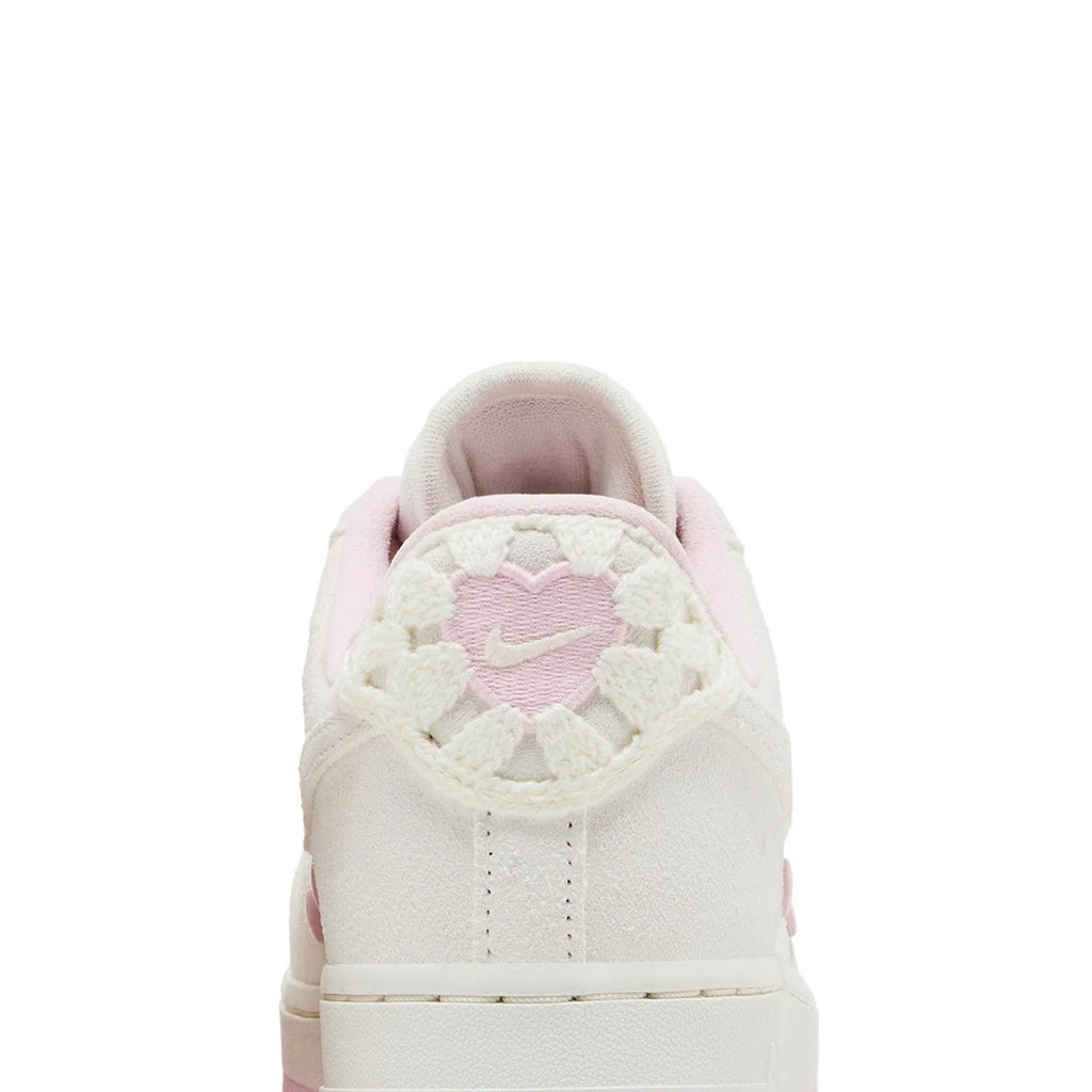 Nike Air Force 1 Low 'Valentine's Day' Women's (2025)